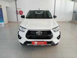 Toyota Hilux 2.4GD-6 double cab Raider manual - Image 4