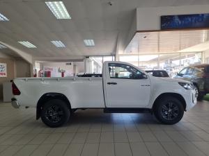 Toyota Hilux 2.4GD-6 single cab 4x4 Raider auto - Image 3