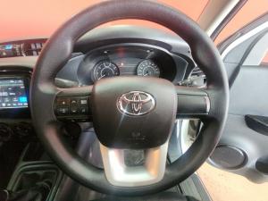 Toyota Hilux 2.4GD-6 double cab SR - Image 8