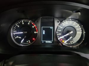 Toyota Hilux 2.4GD-6 Xtra cab Raider manual - Image 9