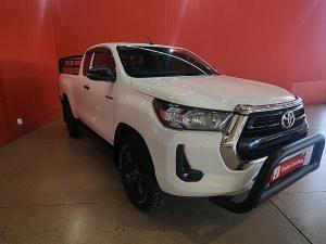 Toyota Hilux 2.4GD-6 Xtra cab Raider manual - Image 1