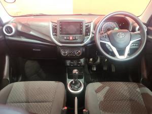 Toyota Vitz 1.0 XR manual - Image 6