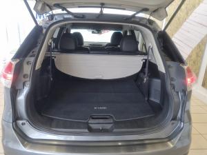 Nissan X-Trail 2.5 4x4 Tekna - Image 16