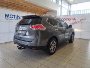 Nissan X-Trail 2.5 4x4 Tekna - Image 2