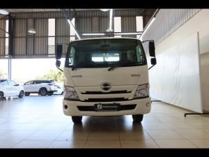 Hino Hino 300 916 LWBChassis Cab - Image 4