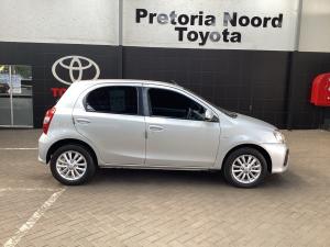Toyota Etios hatch 1.5 Sprint - Image 3