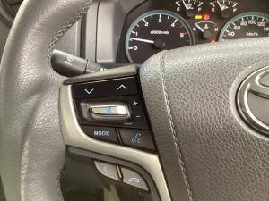 Toyota Land Cruiser 79 4.5D-4D LX V8 single cab - Image 9