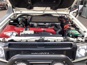 Toyota Land Cruiser 79 4.5D-4D LX V8 single cab - Image 19