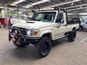 Toyota Land Cruiser 79 4.5D-4D LX V8 single cab - Image 21