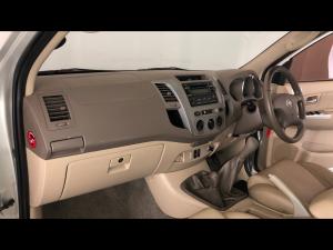 Toyota Fortuner 3.0D-4D 4x4 - Image 7