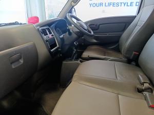 Hyundai H-100 Bakkie 2.6D deck (aircon) - Image 7