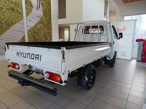 Hyundai H-100 Bakkie 2.6D deck (aircon) - Image 2