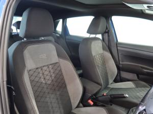 Volkswagen Polo hatch 1.0TSI R-Line - Image 17