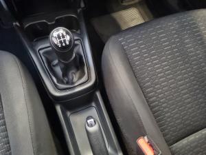 Suzuki Swift 1.2 GL - Image 10