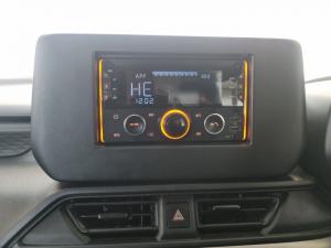 Suzuki Swift 1.2 GL - Image 11