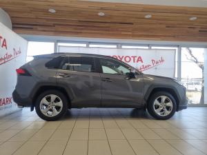 Toyota RAV4 2.0 GX-R AWD - Image 3