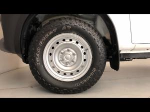 Isuzu D-Max 1.9TD single cab L auto - Image 18