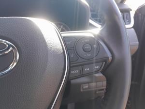 Toyota RAV4 2.0 VX - Image 10
