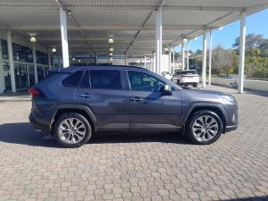 Toyota RAV4 2.0 VX - Image 3