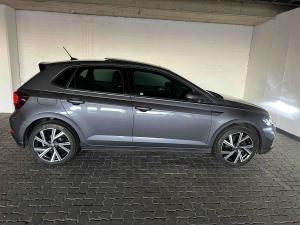 Volkswagen Polo 1.0 TSI R-LINE DSG - Image 3