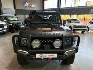 Toyota Landcruiser 76 2.8 GD-6 VX S/W automatic - Image 2