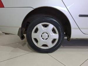 Toyota Corolla 140i GLE - Image 7
