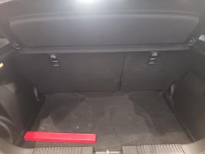 Suzuki Swift 1.2 GLX manual - Image 13