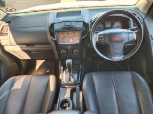Isuzu D-Max 250 double cab X-Rider auto - Image 4
