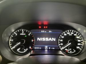 Nissan Navara 2.5DDTi double cab LE Plus - Image 13