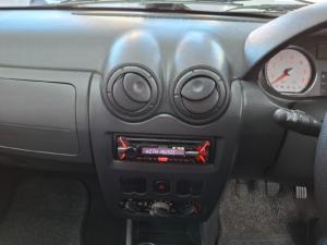 Nissan NP200 1.6i safety pack (aircon) - Image 14