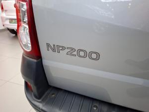 Nissan NP200 1.6i safety pack (aircon) - Image 6