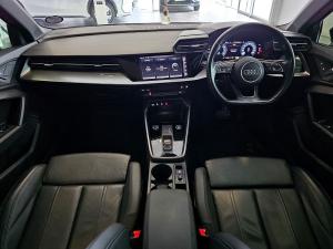 Audi A3 sedan 35TFSI Advanced - Image 9