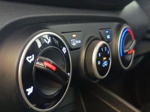 Hyundai Venue 1.0T Fluid auto - Image 22