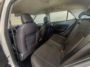 Hyundai Venue 1.0T Fluid auto - Image 30