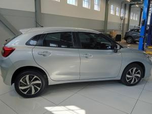 Toyota Starlet 1.5 XS auto - Image 3