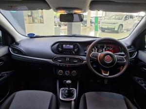 Fiat Tipo sedan 1.4 City Life - Image 12