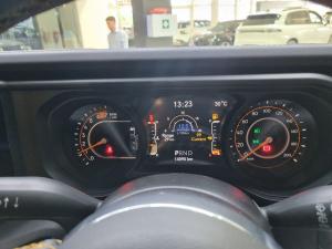 Jeep Wrangler Unlimited 2.0T Sahara - Image 22