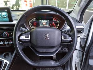 Peugeot Landtrek 1.9TD double cab Allure - Image 16