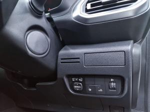 Peugeot Landtrek 1.9TD double cab Allure - Image 18