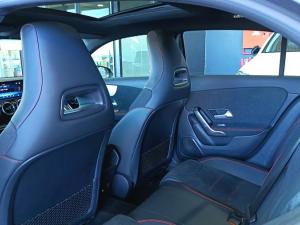 Mercedes-Benz A-Class A200 hatch Progressive - Image 11