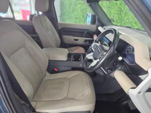 Land Rover Defender 110 D240 SE - Image 12