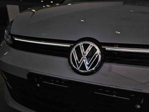 Volkswagen Golf 1.4TSI Life Plus - Image 16