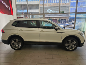 Volkswagen Tiguan Allspace 1.4TSI 110kW Life - Image 16