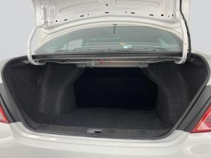 Nissan Almera 1.5 Acenta automatic - Image 14