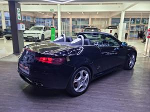 Alfa Romeo Spider 2.2 JTS - Image 16