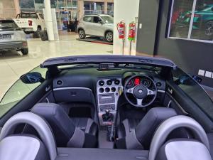 Alfa Romeo Spider 2.2 JTS - Image 18