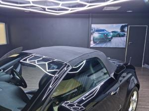 Alfa Romeo Spider 2.2 JTS - Image 25