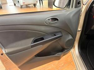 Toyota Etios hatch 1.5 Sprint - Image 20