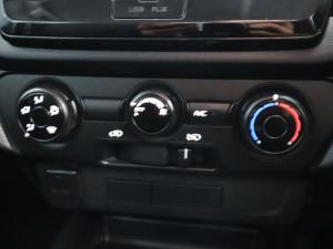Isuzu D-Max 1.9TD double cab L manual - Image 13