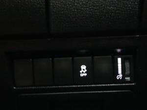 Isuzu D-Max 1.9TD double cab L manual - Image 19